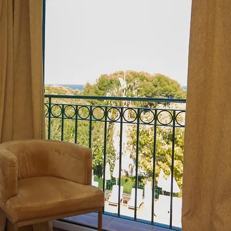 Mr Les Rotes ホテル デニア