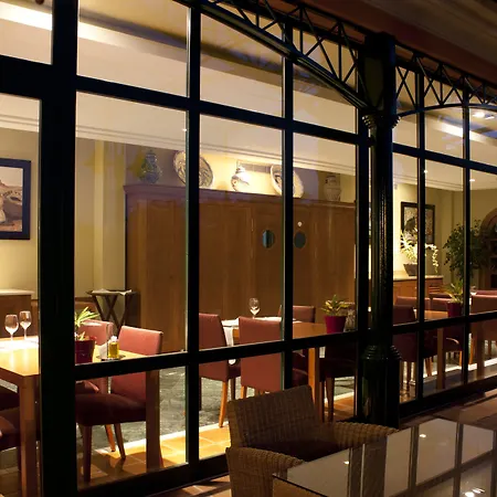 Отель Mr Les Rotes 4*