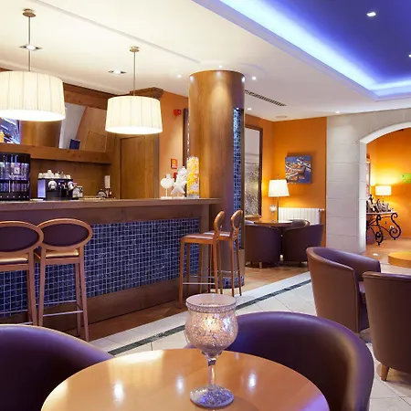 Otel Mr Les Rotes 4*