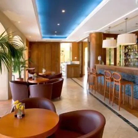 Otel Mr Les Rotes Denia