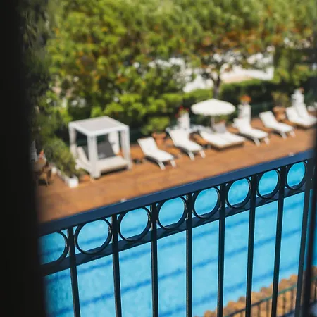 Mr Les Rotes Otel Denia