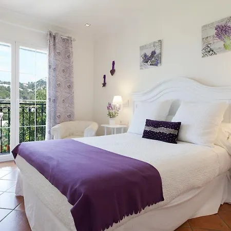 Otel Mr Les Rotes 4*