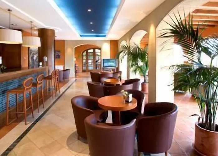 Mr Les Rotes Otel 4*