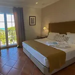 Mr Les Rotes Hotel