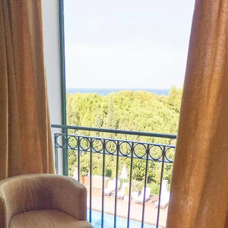 Otel Mr Les Rotes